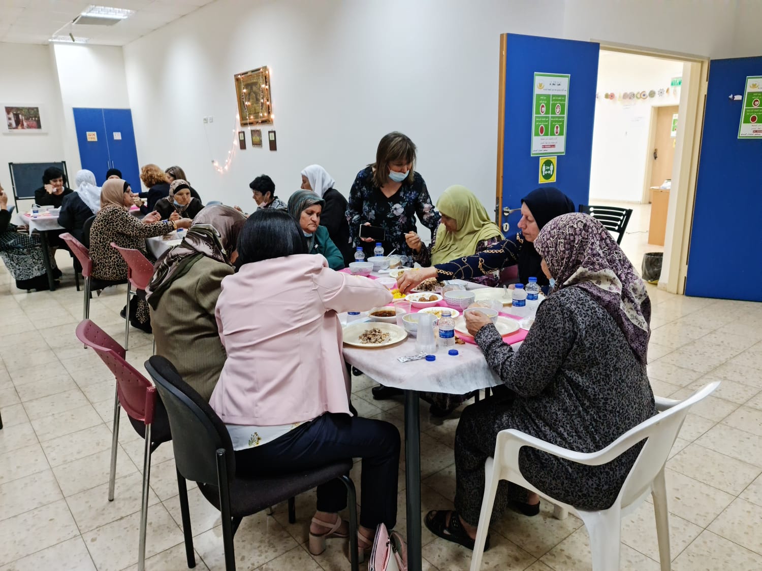 أبوسنان: رمضان يجمعنا على مائدة واحدة  بإفطار رمضاني جماعي في نادي الجيل الذهبي بأجواء أخوية مُحِبّة