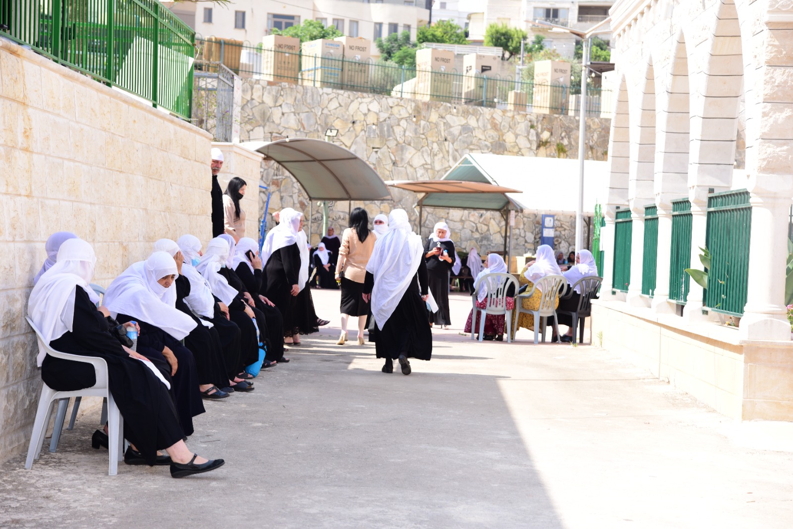 بمبادرة جمعية المناهل ومديرتها انشراح عزام: أبوسنان تحتضن يوم التراث للمرأة الدرزية بحضور كبير وأجواء عيدية باسمة