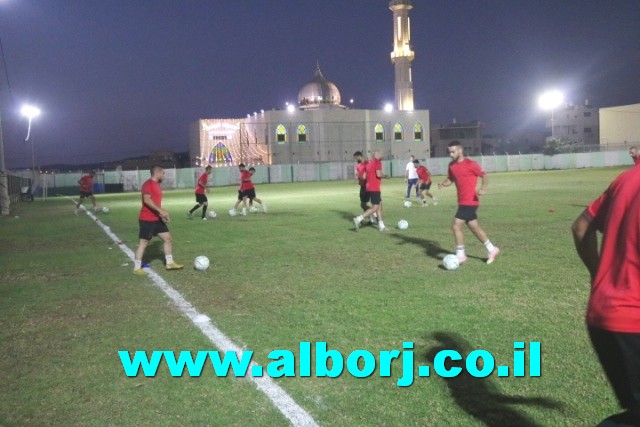 موقع البرج الألكتروني وطاقمه التصويري يزور تدريبات مكابي أبناء أبوسنان ويُسجّل التقرير التالي...فيديو وصور