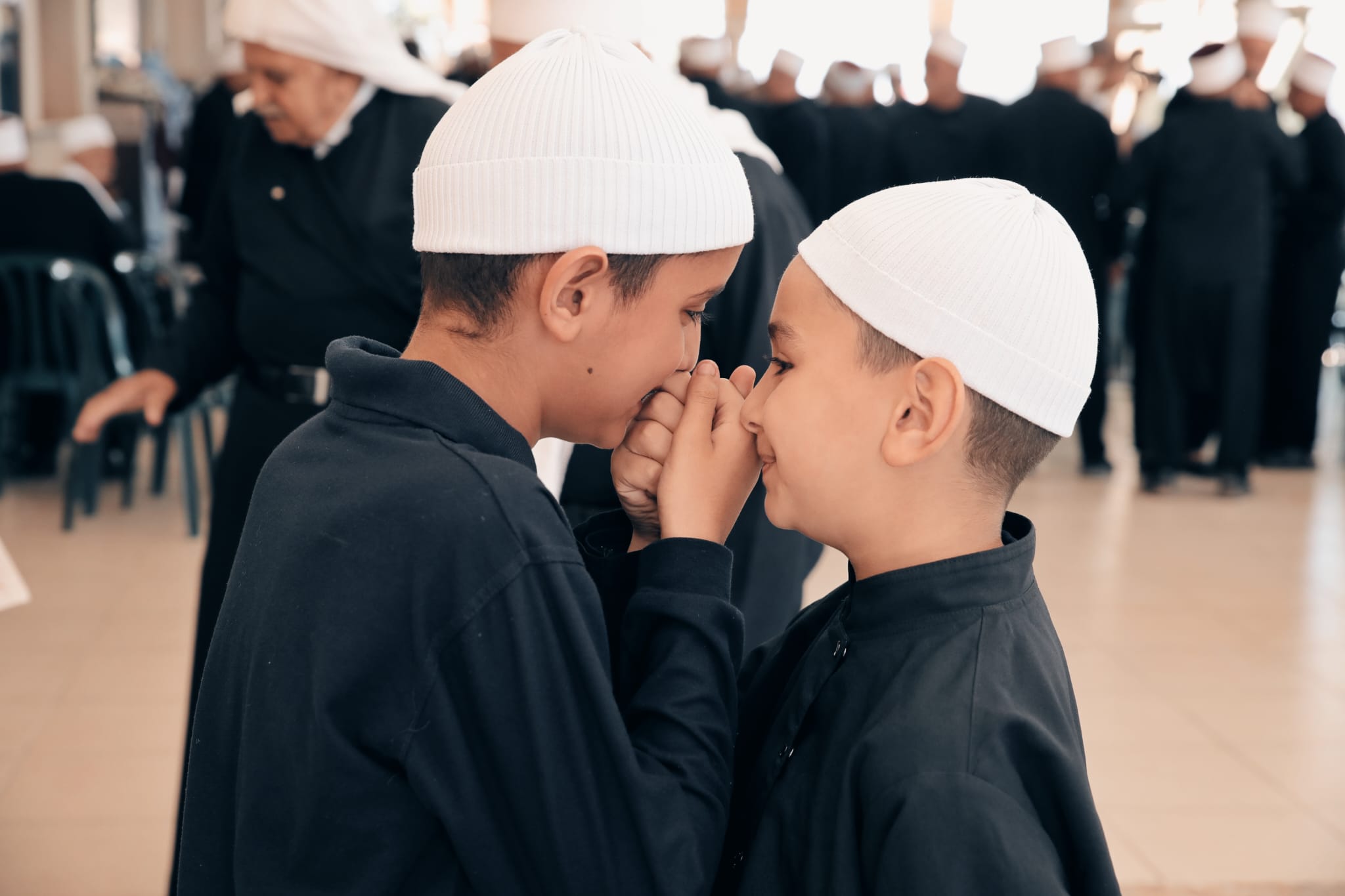 بعد انقطاع دام عامين: المئات من شيوخ الطّائفة الدرزية من الكرمل والجليلين والجولان يشاركون في مراسيم الزيارة السنوية لمقام سيدنا سبلان(ع)