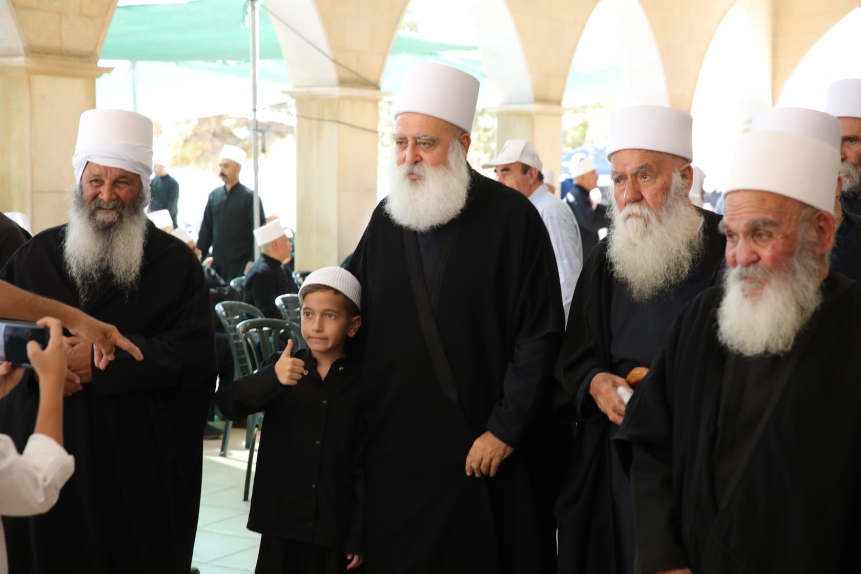 بعد انقطاع دام عامين: المئات من شيوخ الطّائفة الدرزية من الكرمل والجليلين والجولان يشاركون في مراسيم الزيارة السنوية لمقام سيدنا سبلان(ع)