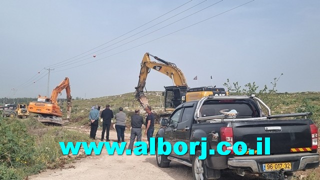 البدء في تجهيز المقبرة الإسلامية الجديدة شمال غرب أبوسنان بإيعاز من المجلس المحلي ورئيسه السيد فوزي مشلب والمسؤولين عن المشروع