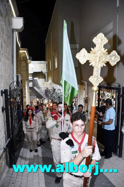 أجواء جميلة جدا في مسيرة رفع الصليب في قرية أبوسنان...اقرأ المزيد